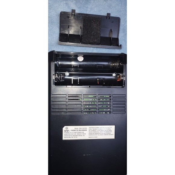 ONN Cassette Player Recorder Player ONA13AV504 With Adapter Built In Microphone - Picture 8 of 10